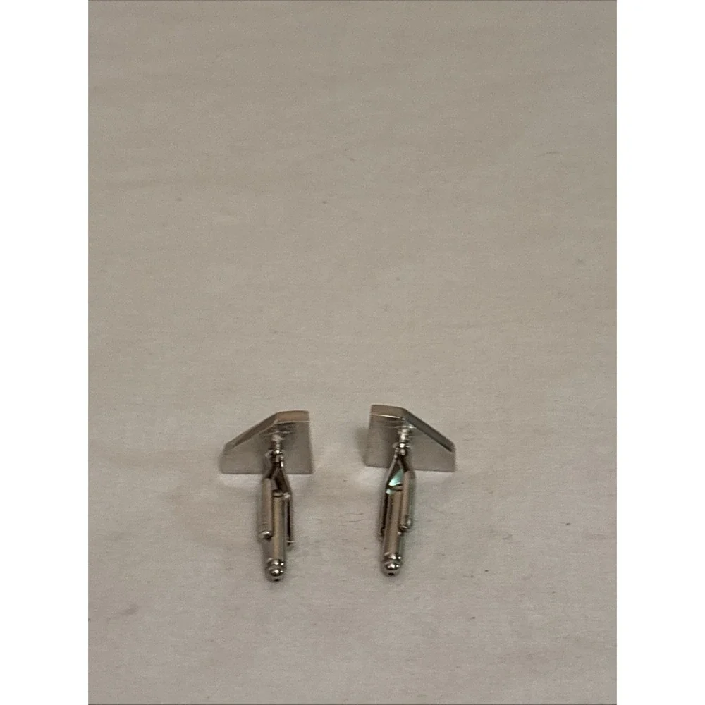 Superman Shield Tie Clip and Cufflinks Set Stainless Steel Silvertone Red Yellow